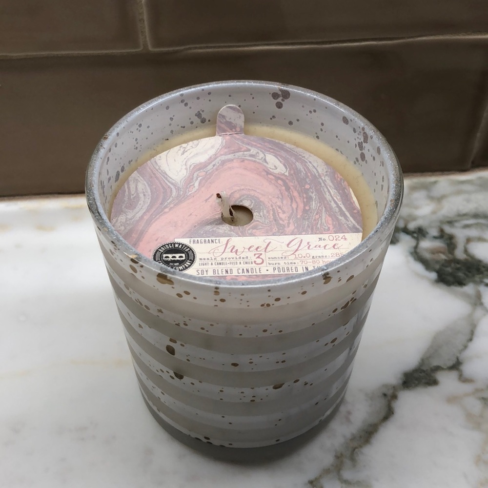 10 ounce soy blend candle; Brand New; Sweet Grace scent;